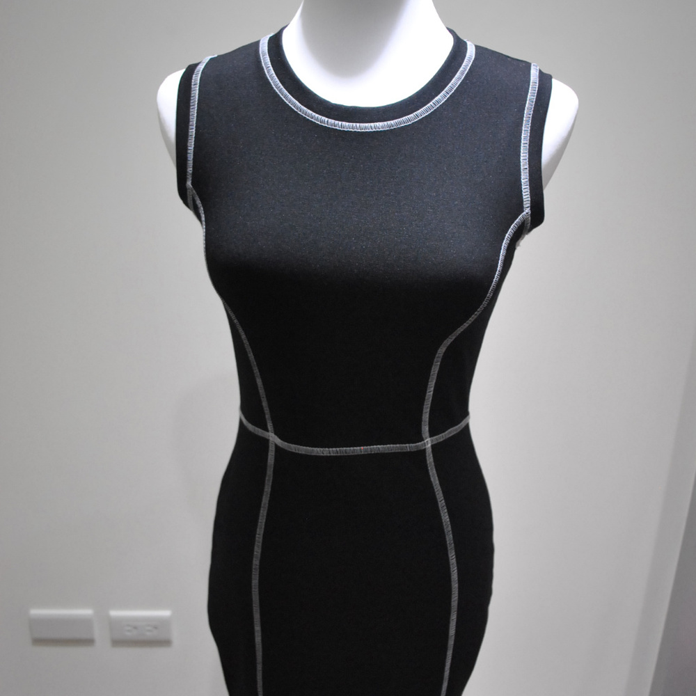 Simple classy bodycon dress